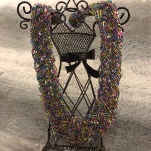 BEADED NECKLACE